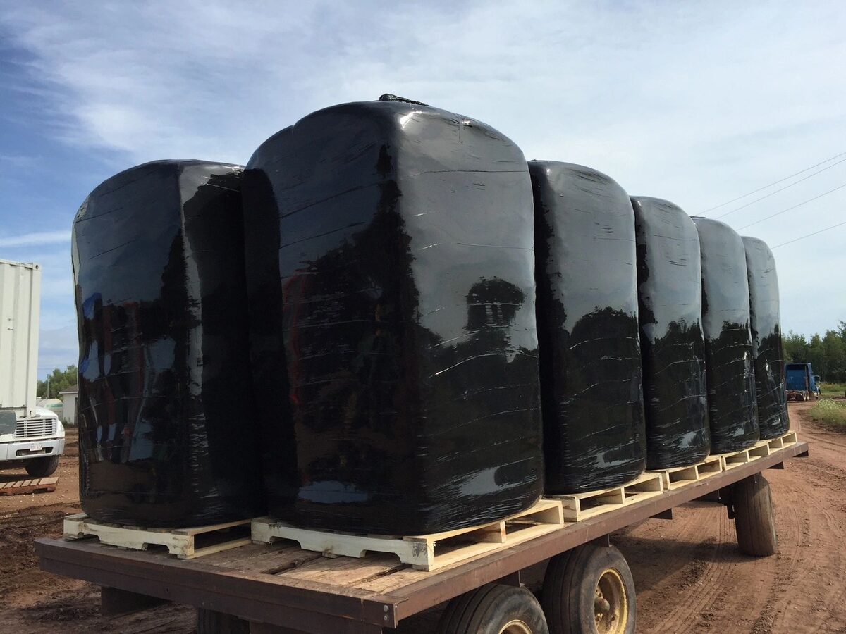 Large compressed peat bale